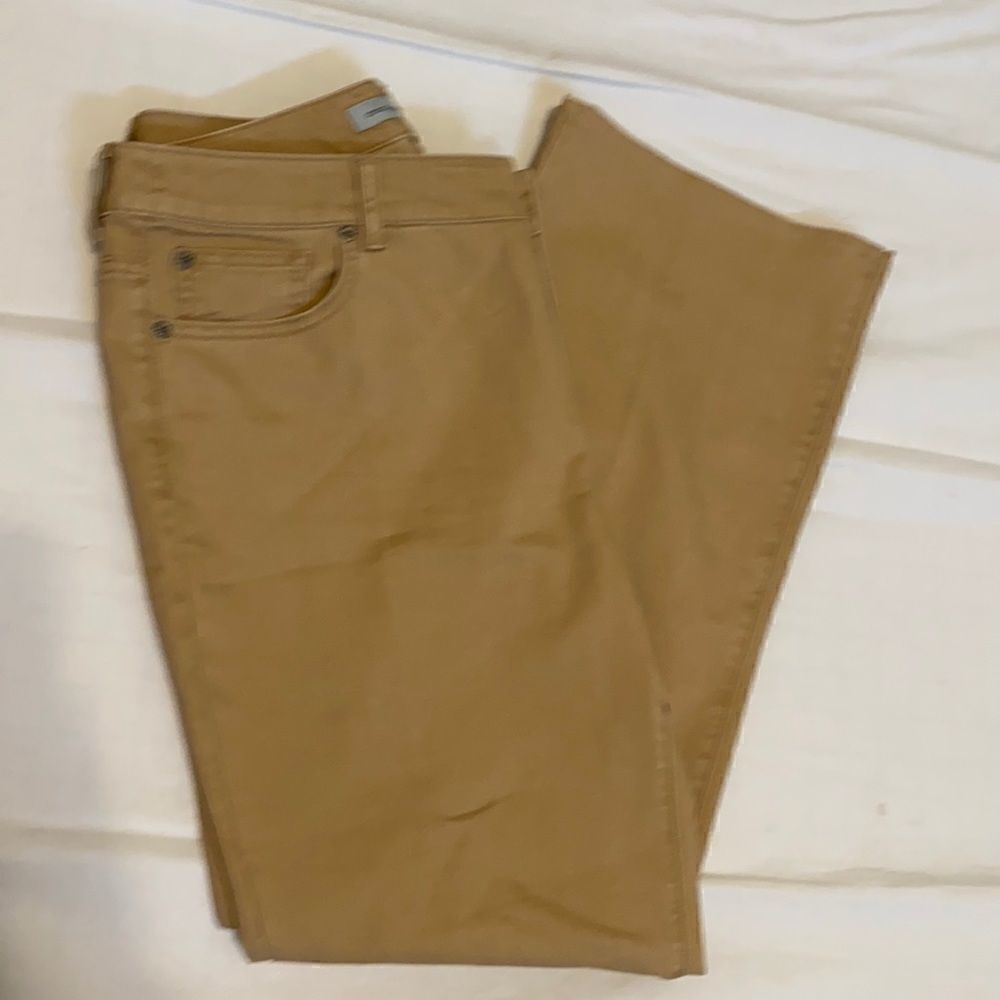 Chico’s Jeans Size 2 Ultimate Fit Flare Leg Jeans NWOT